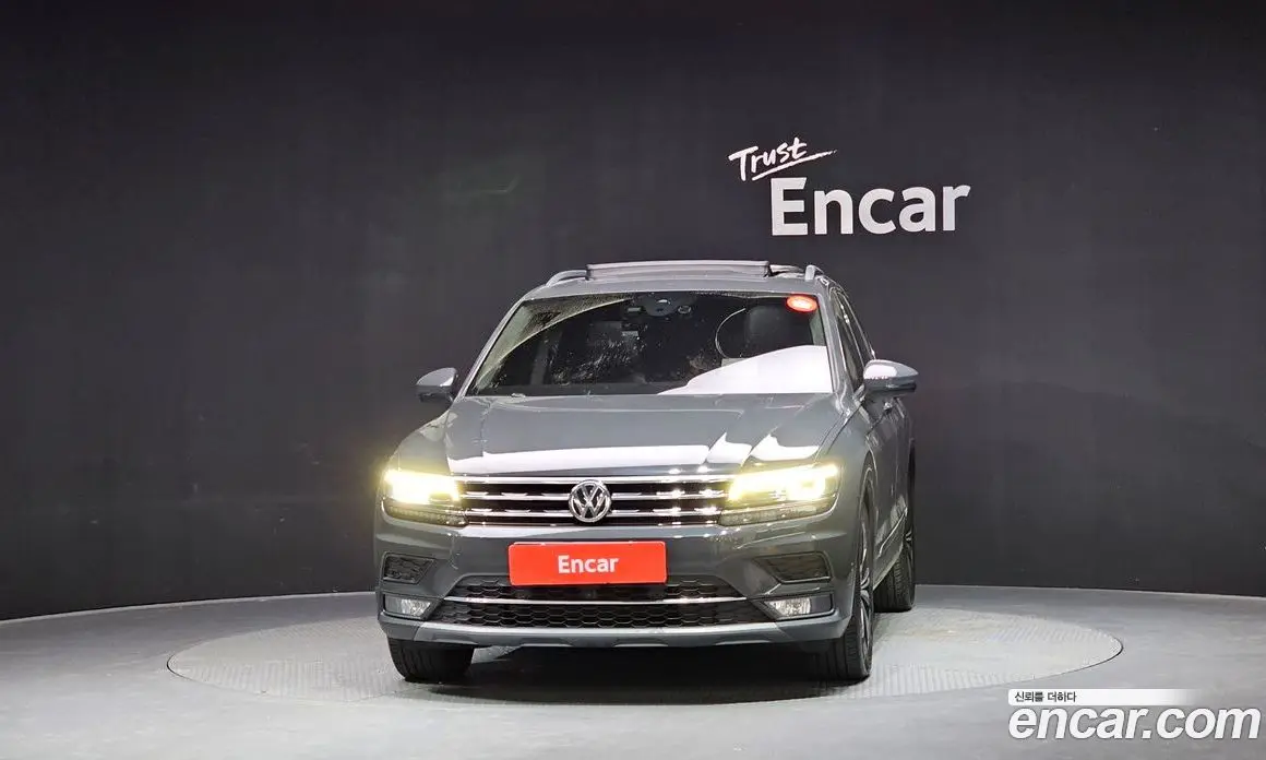 Volkswagen Tiguan 2020 2.0 автомат (гидро), фото 3