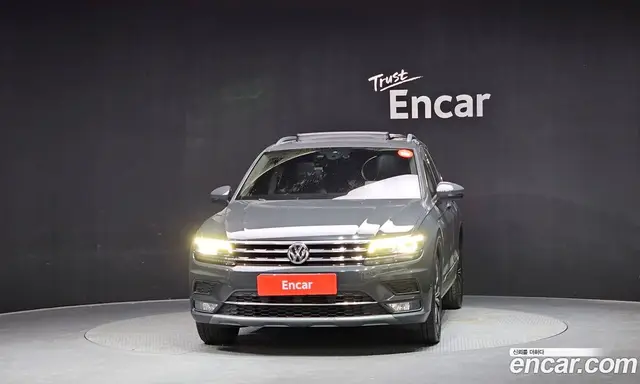 Volkswagen Tiguan 2020 2.0 автомат (гидро), миниатюра 3