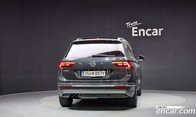 Volkswagen Tiguan 2020 2.0 автомат (гидро), миниатюра 4