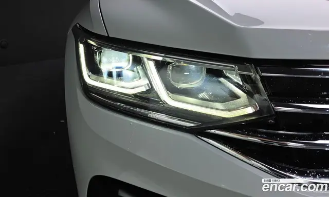 Volkswagen Tiguan 2022 2.0 автомат (гидро), миниатюра 8 Volkswagen Tiguan 2022 2.0 автомат (гидро), миниатюра 8