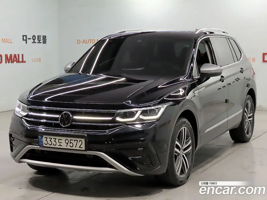 Volkswagen Tiguan 2023 2.0 автомат (гидро), фото 1 Volkswagen Tiguan 2023 2.0 автомат (гидро), фото 1