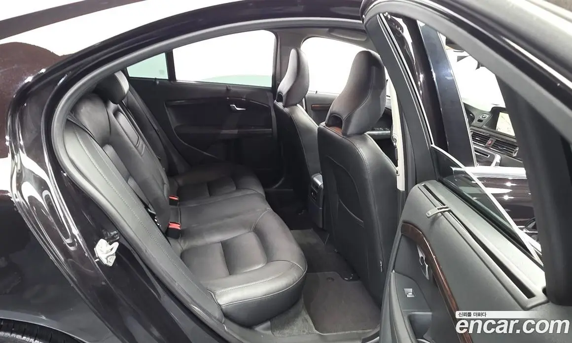 Volvo S80 2015 2.0 автомат (гидро), фото 11 Volvo S80 2015 2.0 автомат (гидро), фото 11