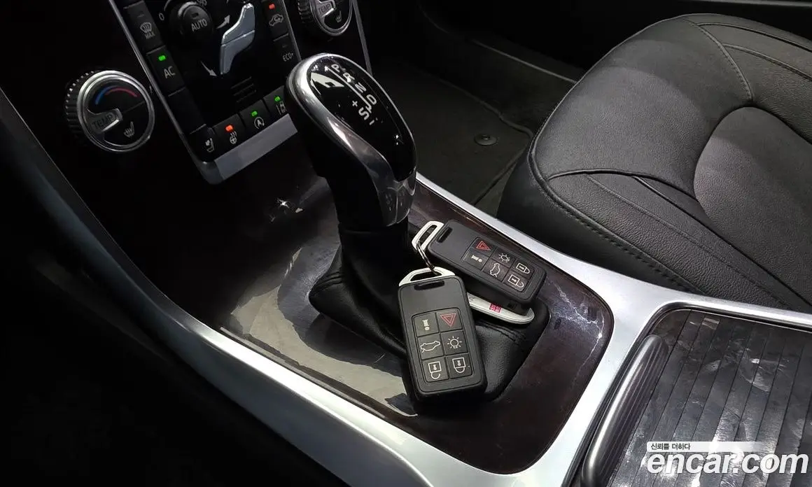 Volvo S80 2015 2.0 автомат (гидро), фото 9 Volvo S80 2015 2.0 автомат (гидро), фото 9