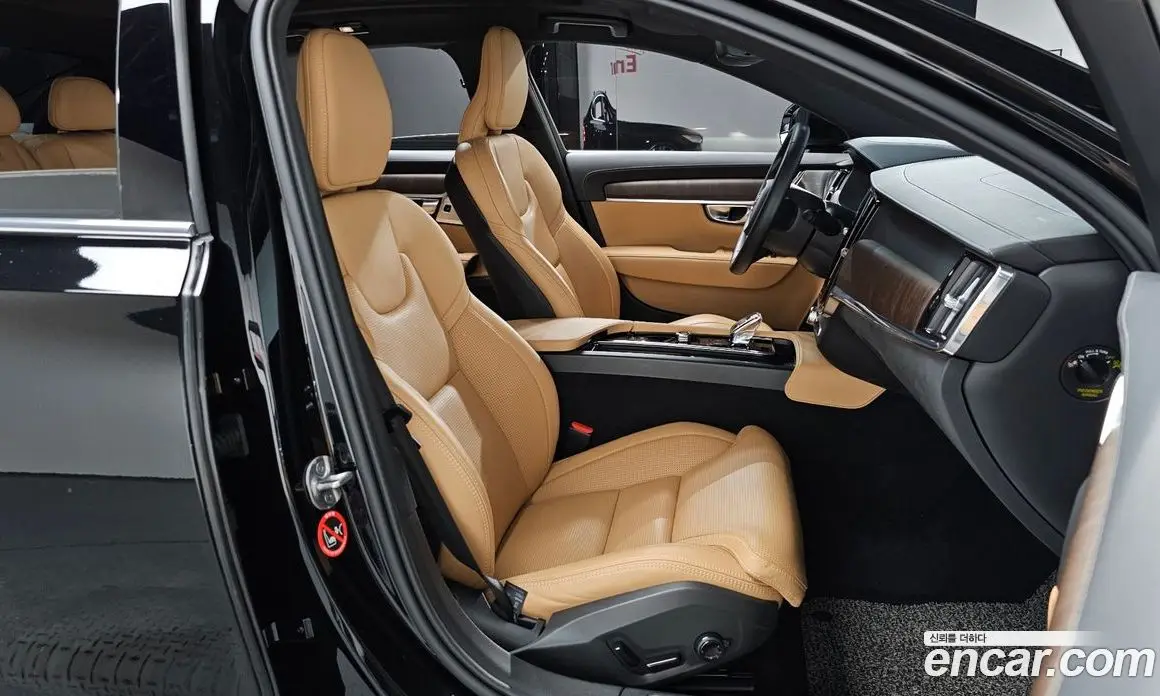 Volvo S90 2023 2.0 автомат (гидро), фото 9