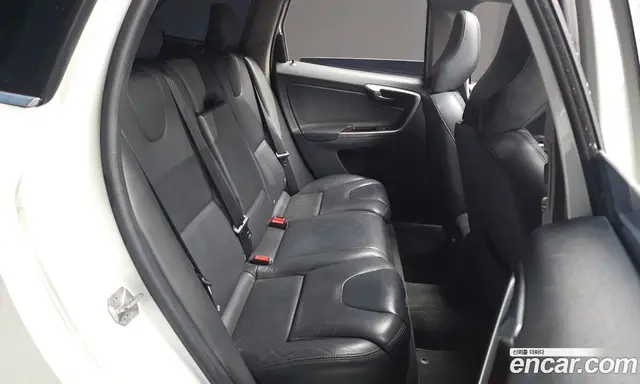 Volvo XC60 2017 2.0 автомат (гидро), миниатюра 11 Volvo XC60 2017 2.0 автомат (гидро), миниатюра 11