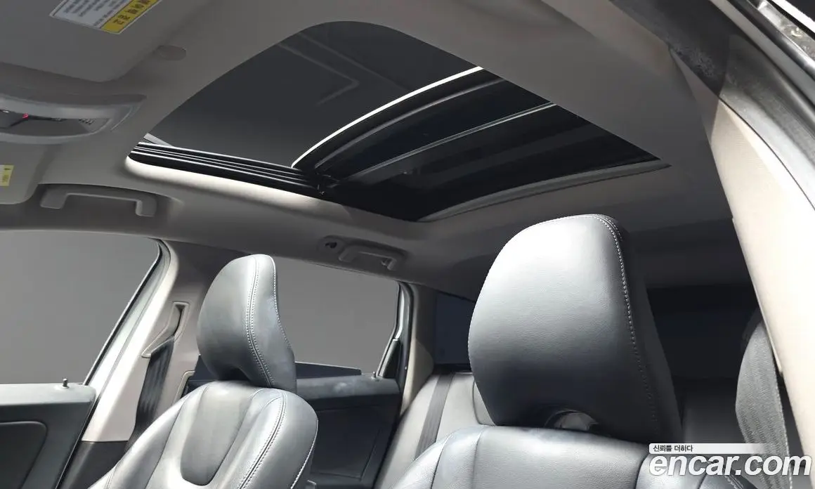 Volvo XC60 2017 2.0 автомат (гидро), фото 17 Volvo XC60 2017 2.0 автомат (гидро), фото 17