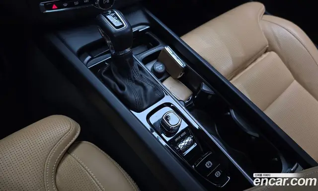 Volvo XC60 2020 2.0 автомат (гидро), миниатюра 11 Volvo XC60 2020 2.0 автомат (гидро), миниатюра 11