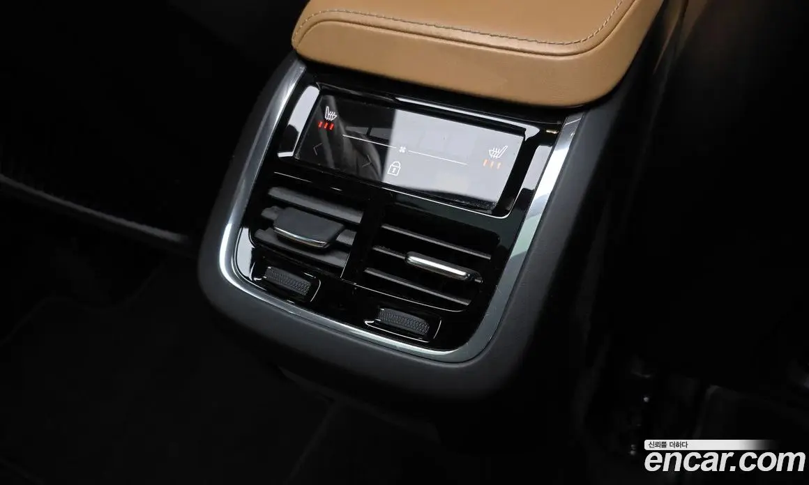 Volvo XC60 2020 2.0 автомат (гидро), фото 24 Volvo XC60 2020 2.0 автомат (гидро), фото 24