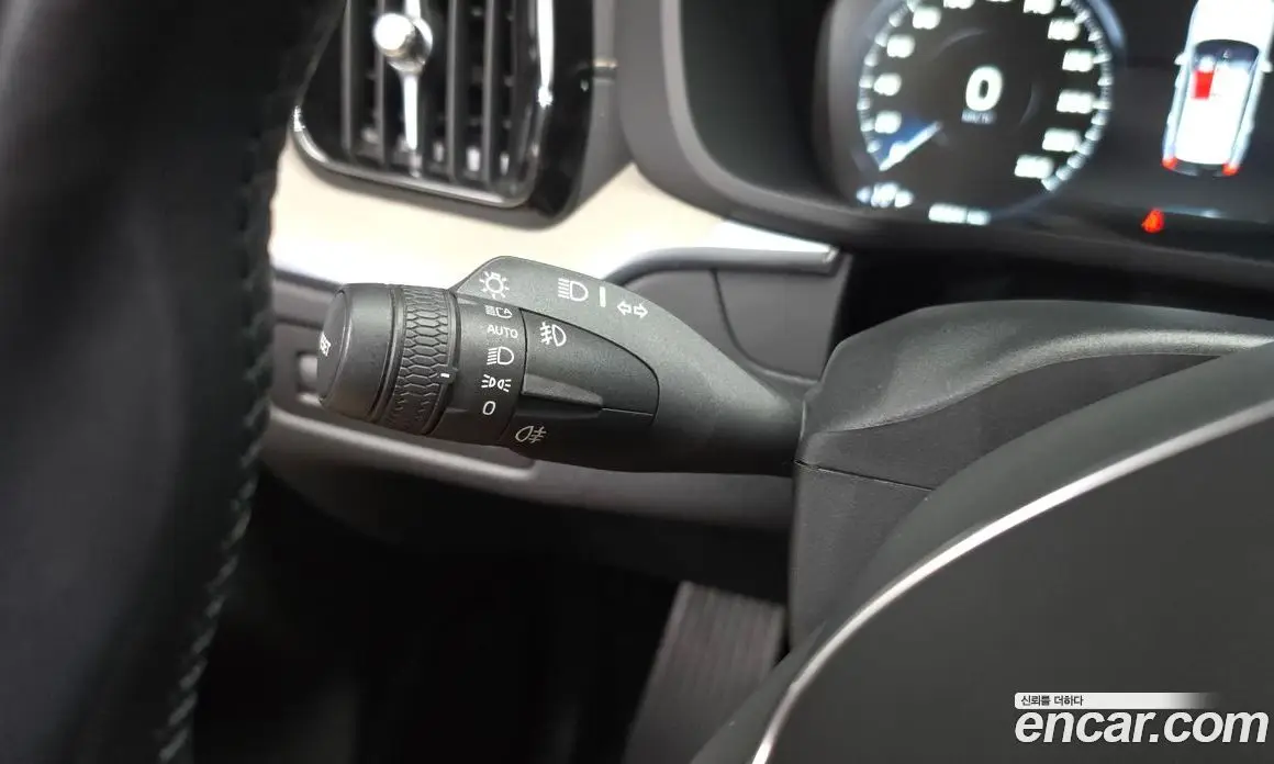 Volvo XC60 2020 2.0 автомат (гидро), фото 27 Volvo XC60 2020 2.0 автомат (гидро), фото 27