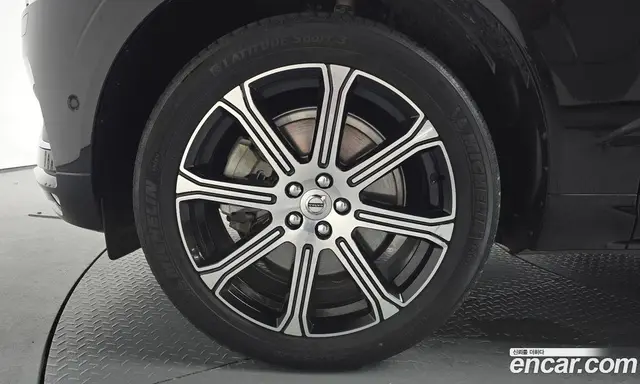 Volvo XC60 2020 2.0 автомат (гидро), миниатюра 4 Volvo XC60 2020 2.0 автомат (гидро), миниатюра 4