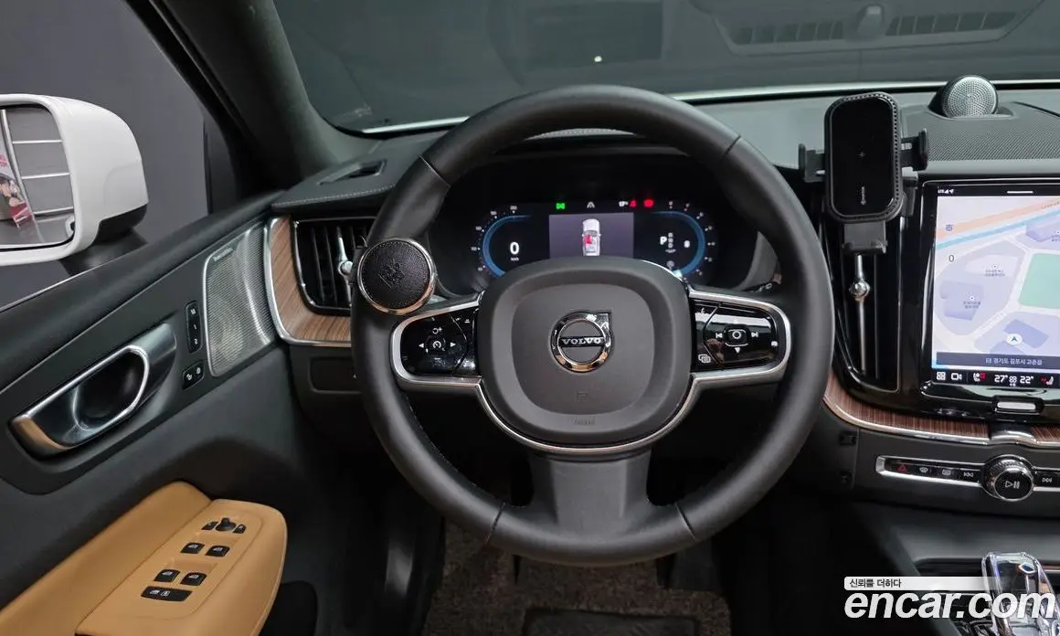 Volvo XC60 2023 2.0 автомат (гидро), фото 13 Volvo XC60 2023 2.0 автомат (гидро), фото 13