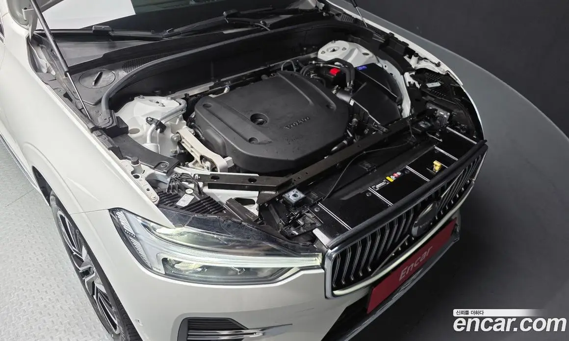 Volvo XC60 2023 2.0 автомат (гидро), фото 6 Volvo XC60 2023 2.0 автомат (гидро), фото 6