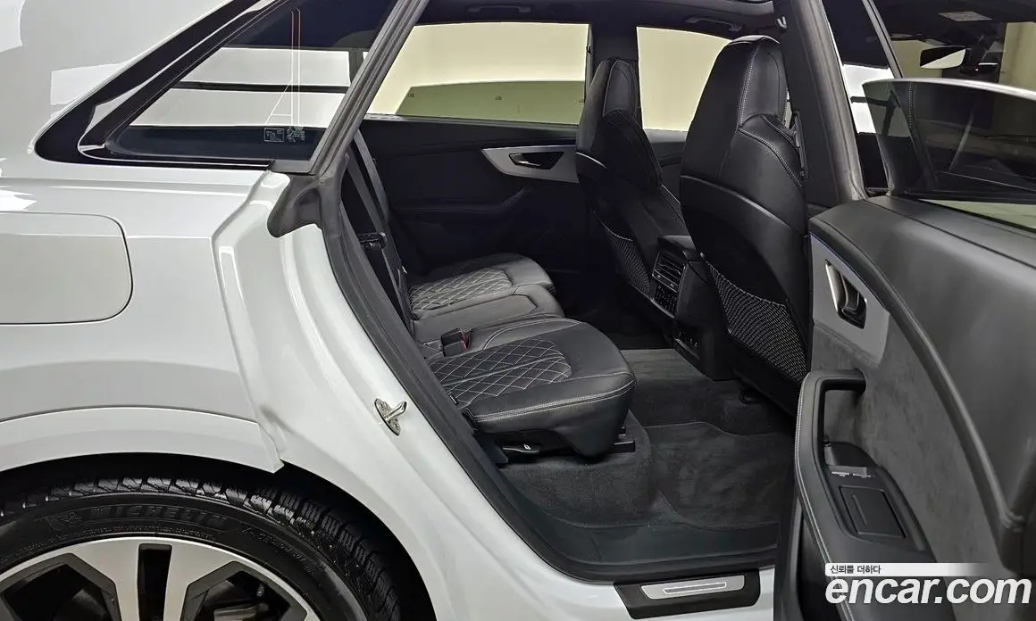 Audi Q8 2023 3.0 автомат (гидро), фото 11 Audi Q8 2023 3.0 автомат (гидро), фото 11