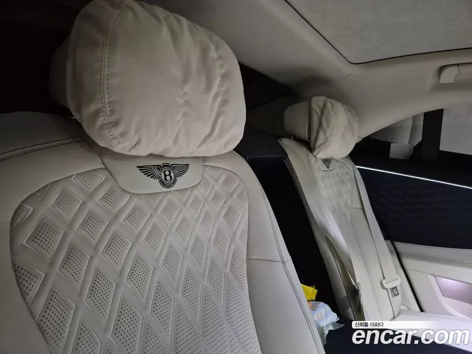 Bentley Flying Spur 2023 4.0 автомат (гидро), фото 13
