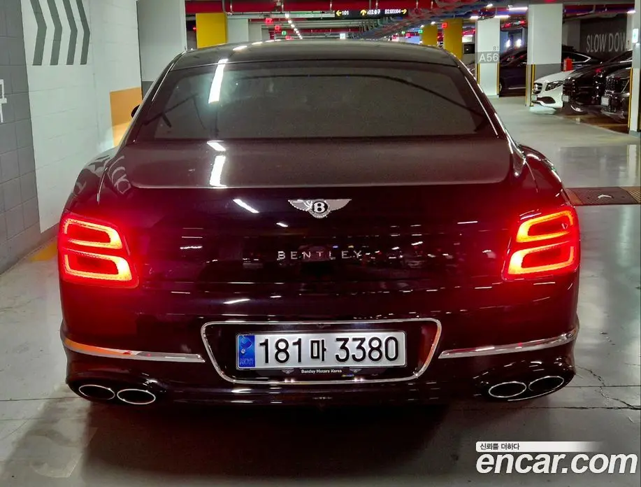 Bentley Flying Spur 2023 4.0 автомат (гидро), фото 19