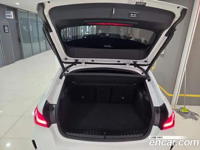 BMW 1 серия 2022 2.0 автомат (гидро), миниатюра 12