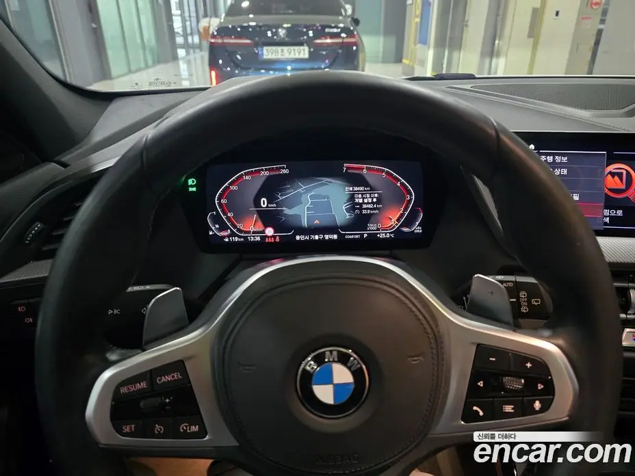BMW 1 серия 2022 2.0 автомат (гидро), фото 19