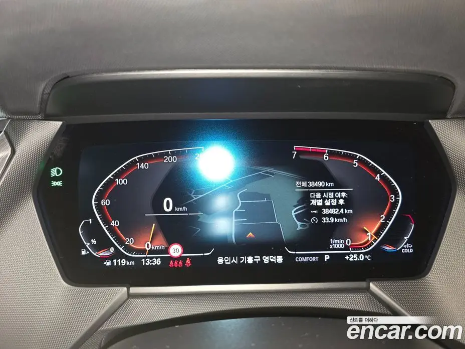 BMW 1 серия 2022 2.0 автомат (гидро), фото 20