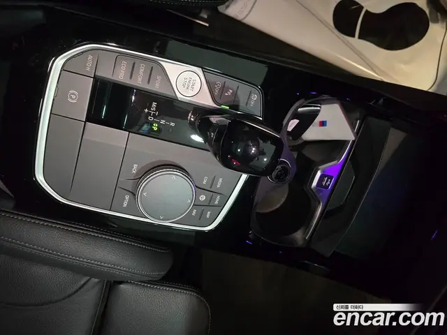 BMW 1 серия 2022 2.0 автомат (гидро), миниатюра 9