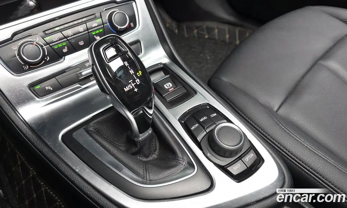 BMW 2 серия 2019 2.0 автомат (гидро), фото 9