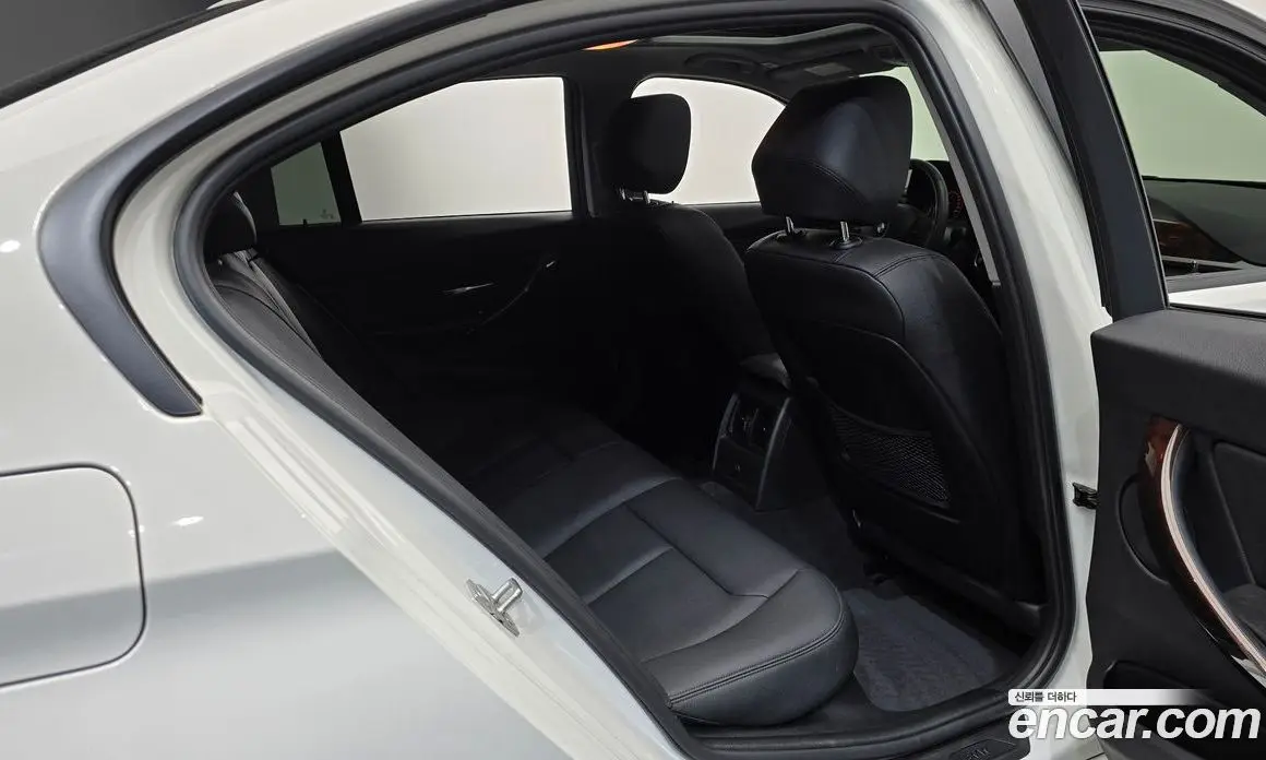 BMW 3 серия 2013 2.0 автомат (гидро), фото 11