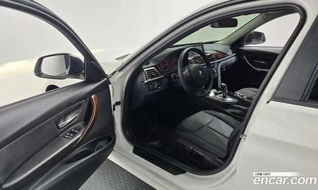 BMW 3 серия 2013 2.0 автомат (гидро), миниатюра 10