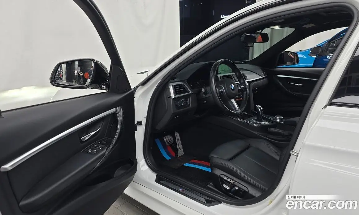 BMW 3 серия 2018 2.0 автомат (гидро), фото 13 BMW 3 серия 2018 2.0 автомат (гидро), фото 13