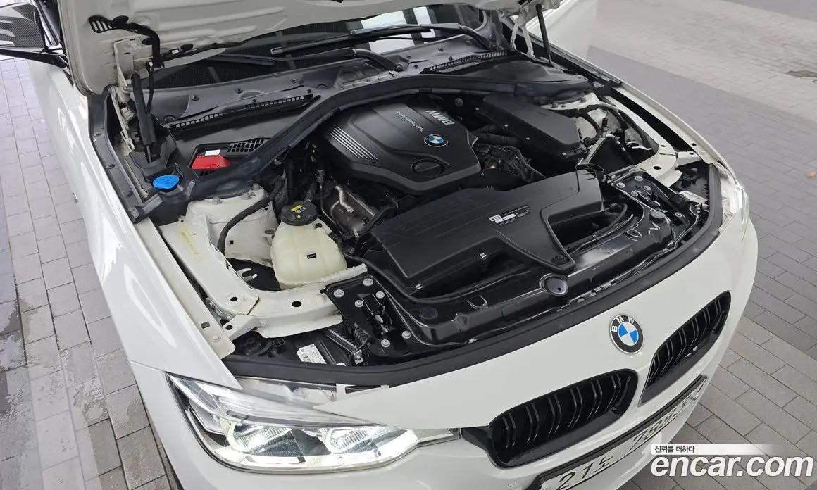 BMW 3 серия 2018 2.0 автомат (гидро), фото 6 BMW 3 серия 2018 2.0 автомат (гидро), фото 6
