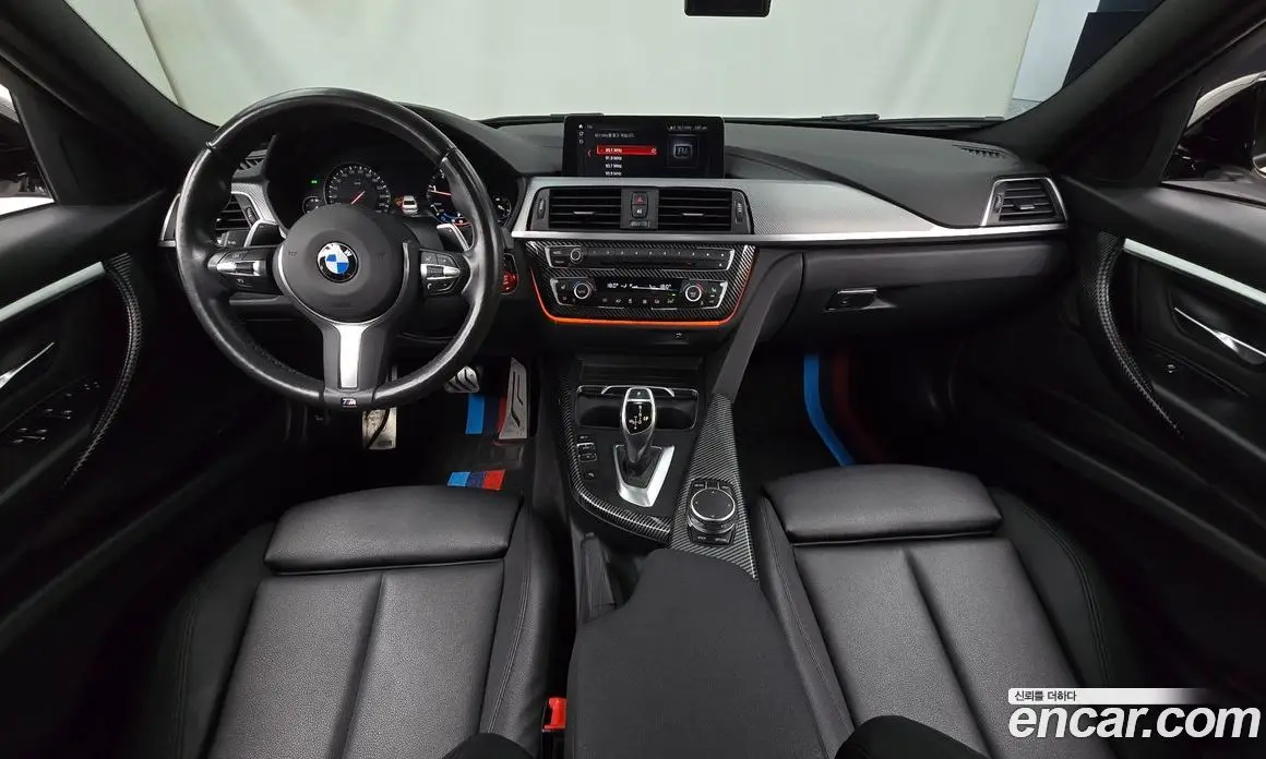 BMW 3 серия 2018 2.0 автомат (гидро), фото 10 BMW 3 серия 2018 2.0 автомат (гидро), фото 10
