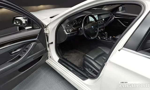 BMW 5 серия 2011 2.0 автомат (гидро), миниатюра 11