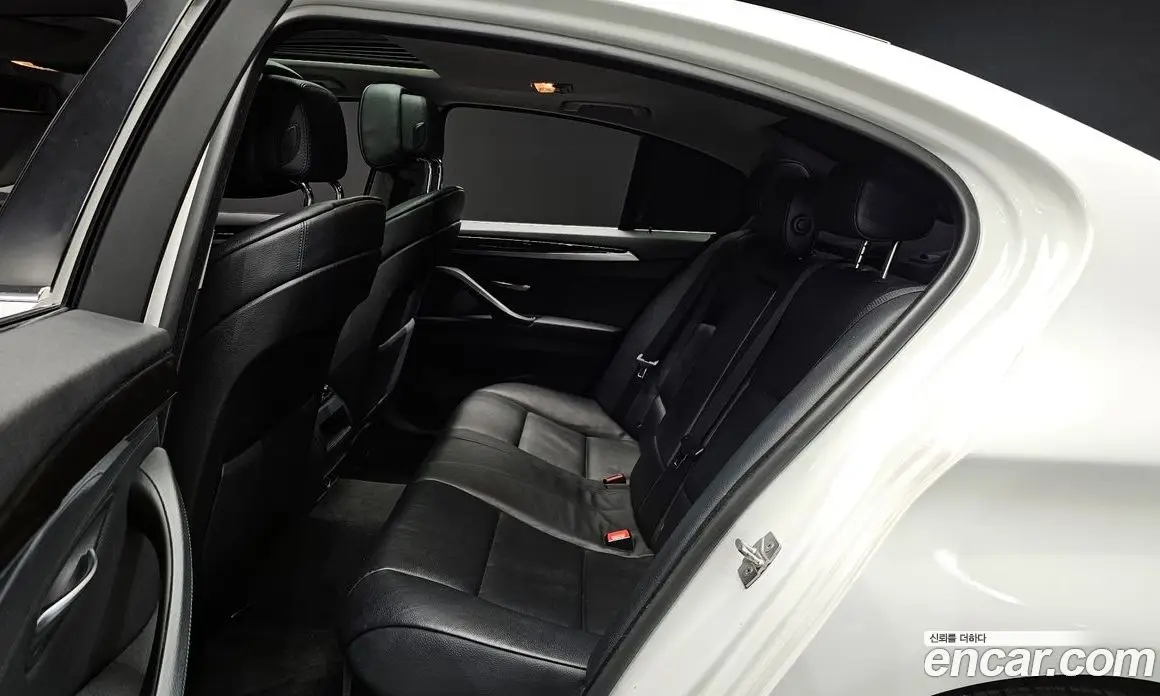 BMW 5 серия 2011 2.0 автомат (гидро), фото 12