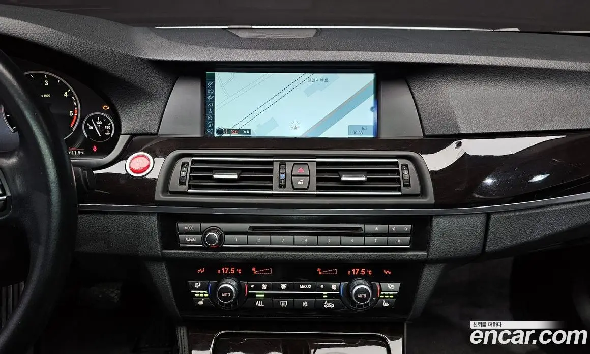 BMW 5 серия 2011 2.0 автомат (гидро), фото 15
