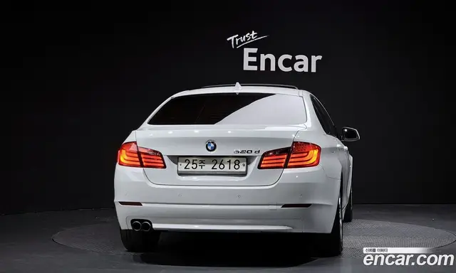 BMW 5 серия 2011 2.0 автомат (гидро), миниатюра 4