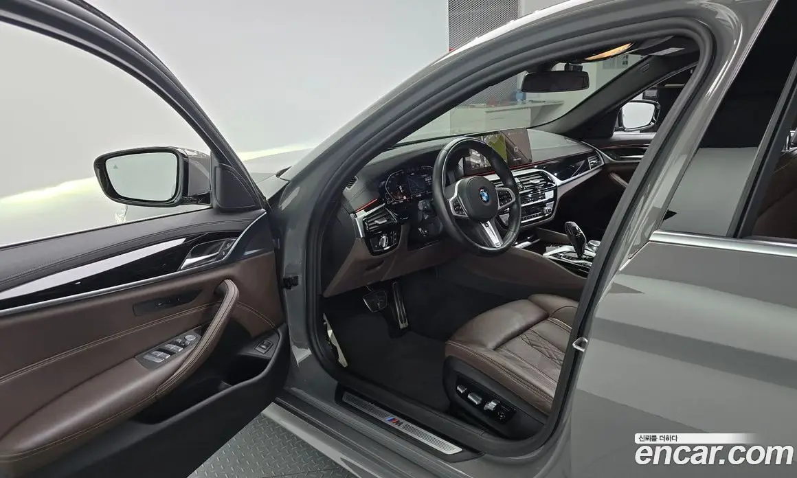 BMW 5 серия 2021 2.0 автомат (гидро), фото 13 BMW 5 серия 2021 2.0 автомат (гидро), фото 13