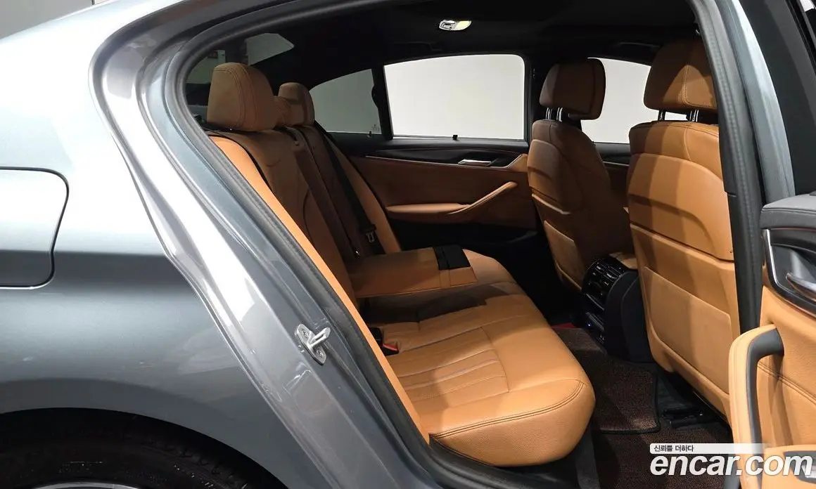 BMW 5 серия 2023 2.0 автомат (гидро), фото 11