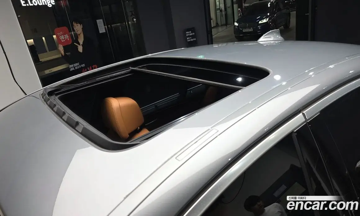 BMW 5 серия 2023 2.0 автомат (гидро), фото 15