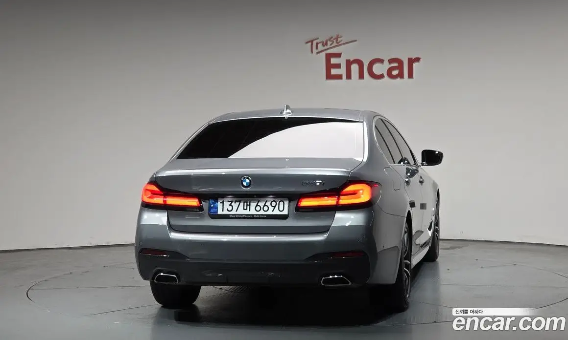 BMW 5 серия 2023 2.0 автомат (гидро), фото 4