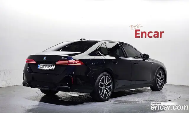 BMW 5 серия 2024 2.0 автомат (гидро), миниатюра 2 BMW 5 серия 2024 2.0 автомат (гидро), миниатюра 2