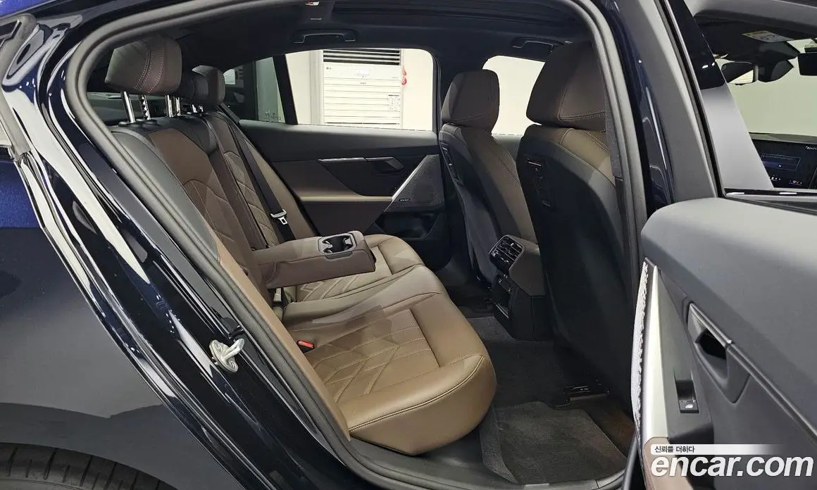 BMW 5 серия 2024 2.0 автомат (гидро), фото 17 BMW 5 серия 2024 2.0 автомат (гидро), фото 17