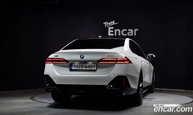 BMW 5 серия 2024 2.0 автомат (гидро), миниатюра 4