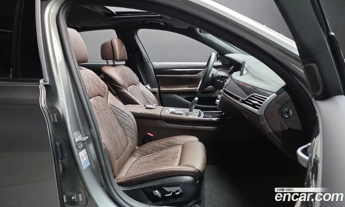 BMW 7 серия 2020 3.0 автомат (гидро), фото 16 BMW 7 серия 2020 3.0 автомат (гидро), фото 16