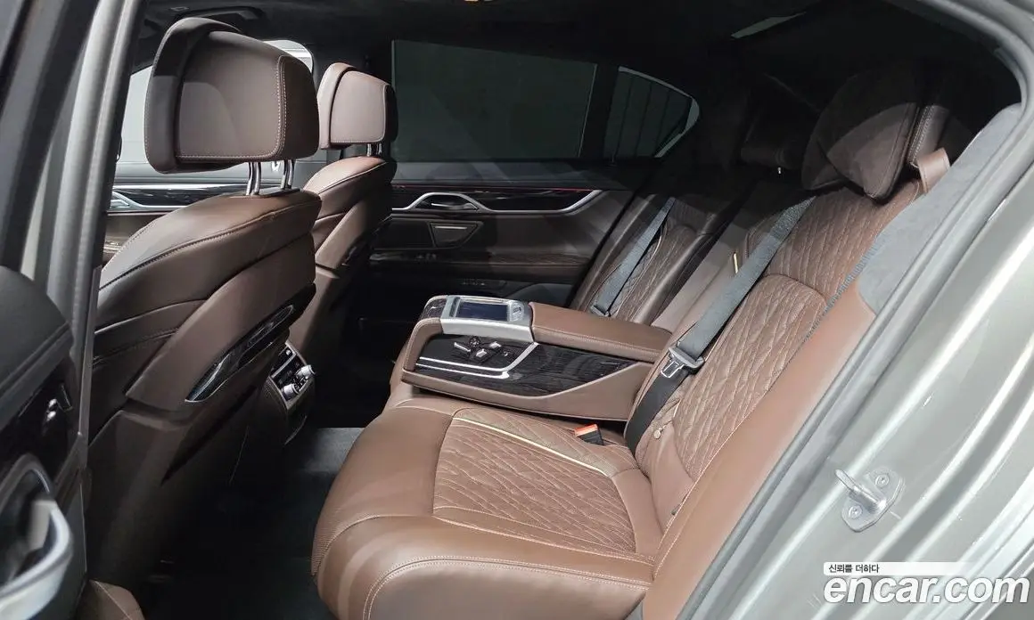 BMW 7 серия 2020 3.0 автомат (гидро), фото 18 BMW 7 серия 2020 3.0 автомат (гидро), фото 18