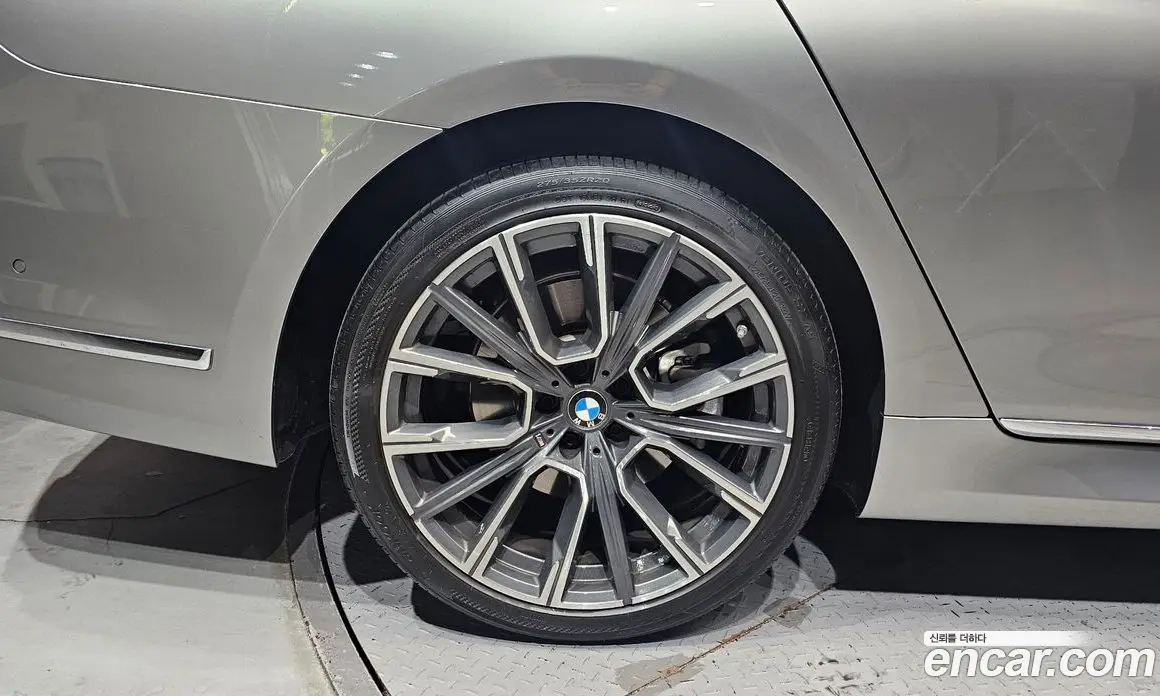 BMW 7 серия 2020 3.0 автомат (гидро), фото 5 BMW 7 серия 2020 3.0 автомат (гидро), фото 5