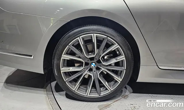 BMW 7 серия 2020 3.0 автомат (гидро), миниатюра 5 BMW 7 серия 2020 3.0 автомат (гидро), миниатюра 5