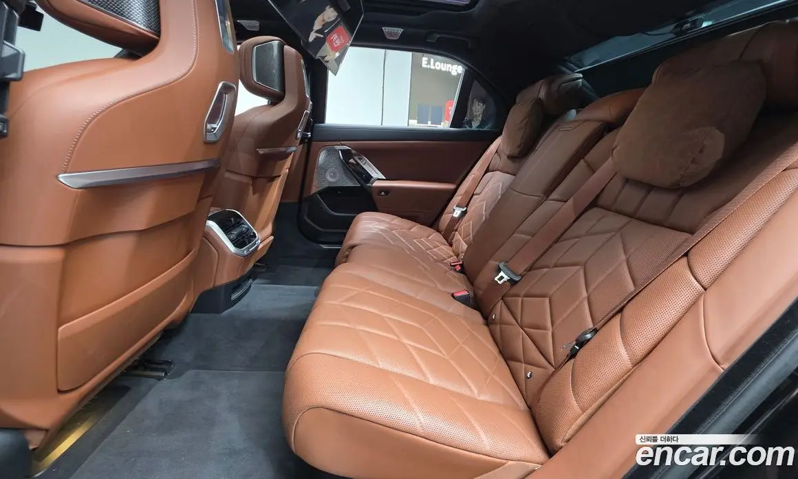 BMW i7 2024 0.3 автомат (гидро), фото 18 BMW i7 2024 0.3 автомат (гидро), фото 18