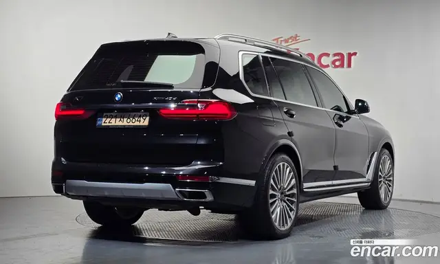 BMW X7 2022 3.0 автомат (гидро), миниатюра 2