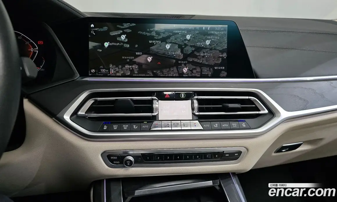 BMW X7 2022 3.0 автомат (гидро), фото 19