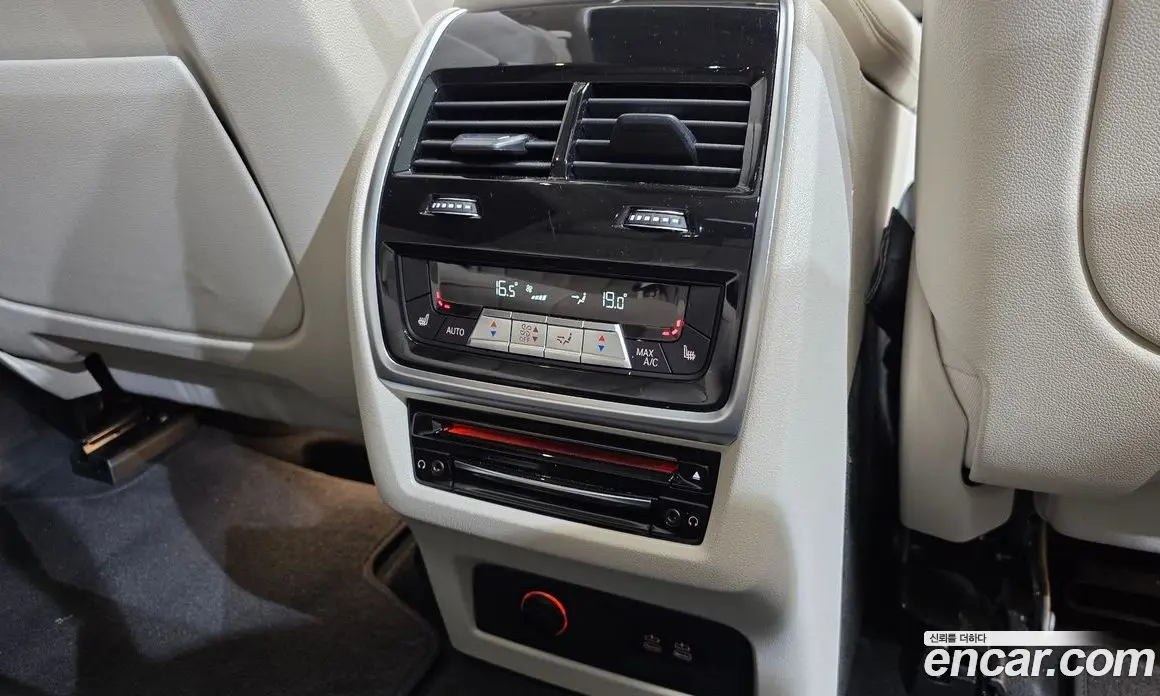 BMW X7 2022 3.0 автомат (гидро), фото 34