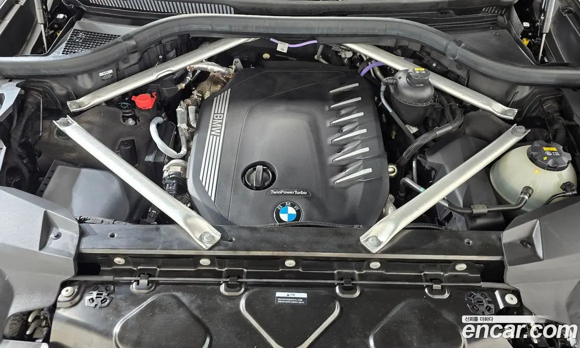 BMW X7 2022 3.0 автомат (гидро), фото 6