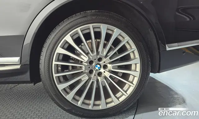 BMW X7 2022 3.0 автомат (гидро), миниатюра 7